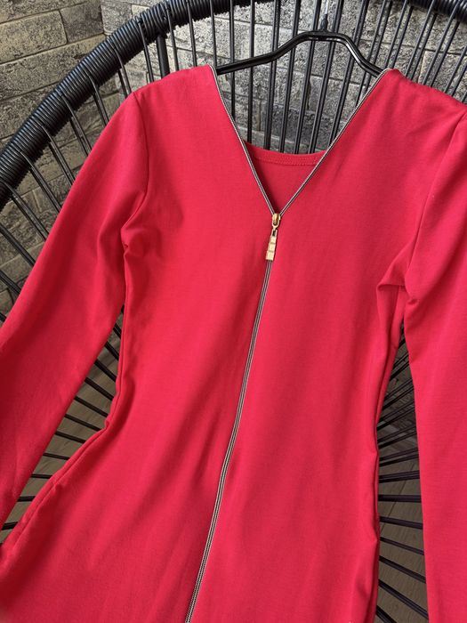 Сукня червона міді М 44