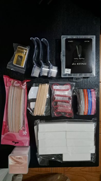 Kit unha em gel materiais