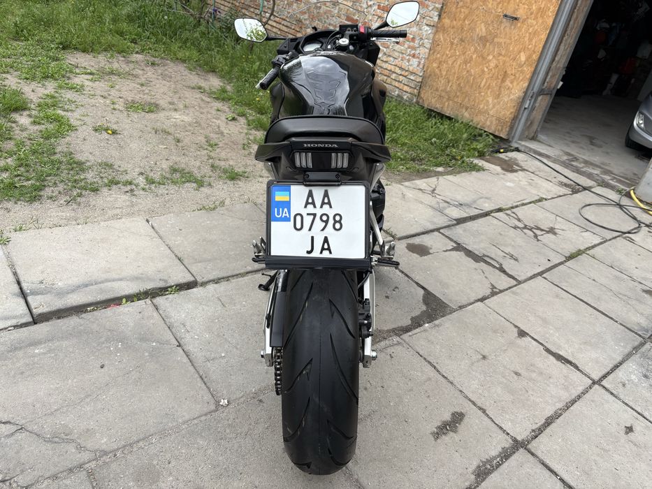 Honda Cbr 650F, 2016, отличнейшее состояние!
