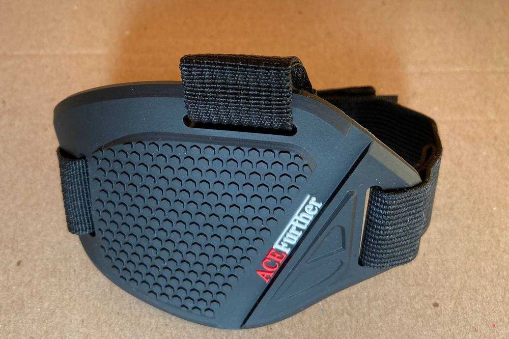 Накладка на взуття для ботів мото байка мотоцикла: 185 грн. - Інше ...