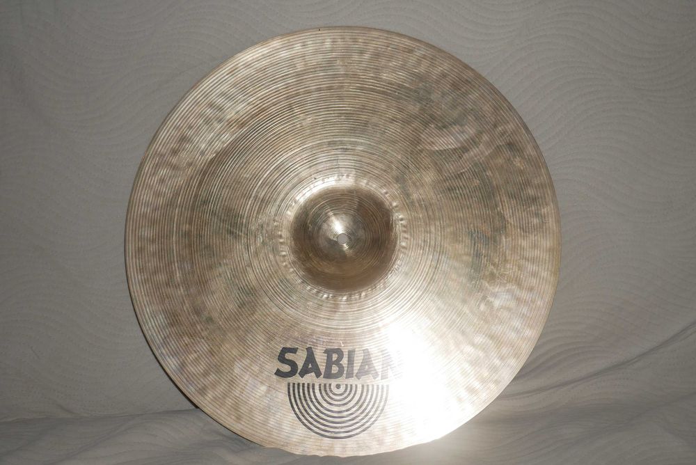 Sabian HH Heavy Ride 20" Hand Hammered 20cali talerz perkusyjny blacha