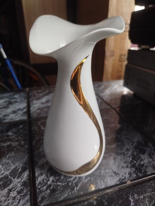 Porcelanowy wazon