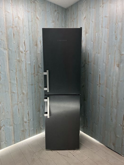 Холодильник Liebherr CNbs 3915 | графит | NoFrost | сенсор |