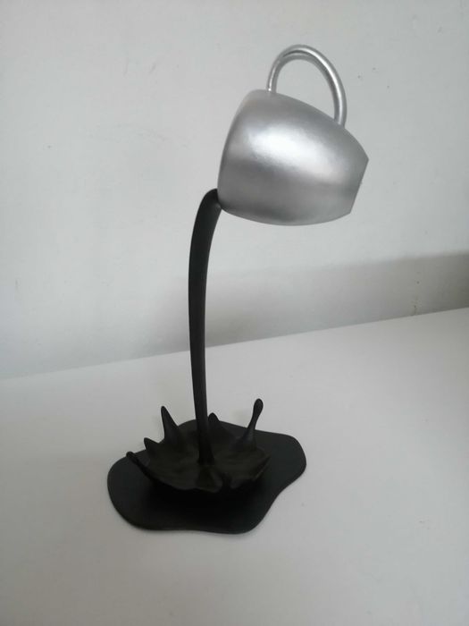 Canecas Flutuantes - IdeaTech4Change