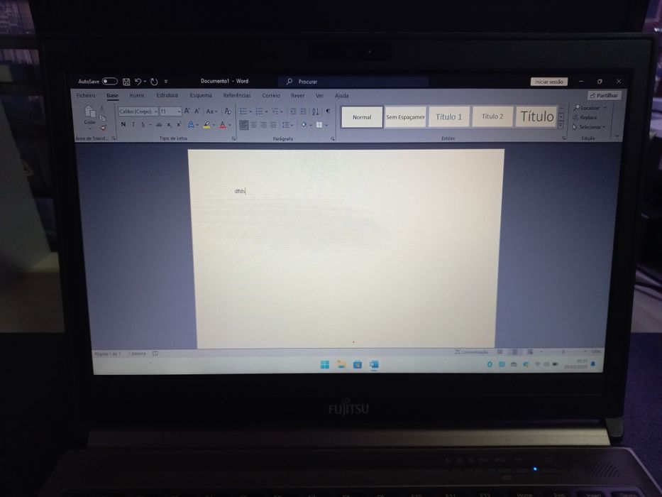 Fujitsu Lifebook E734