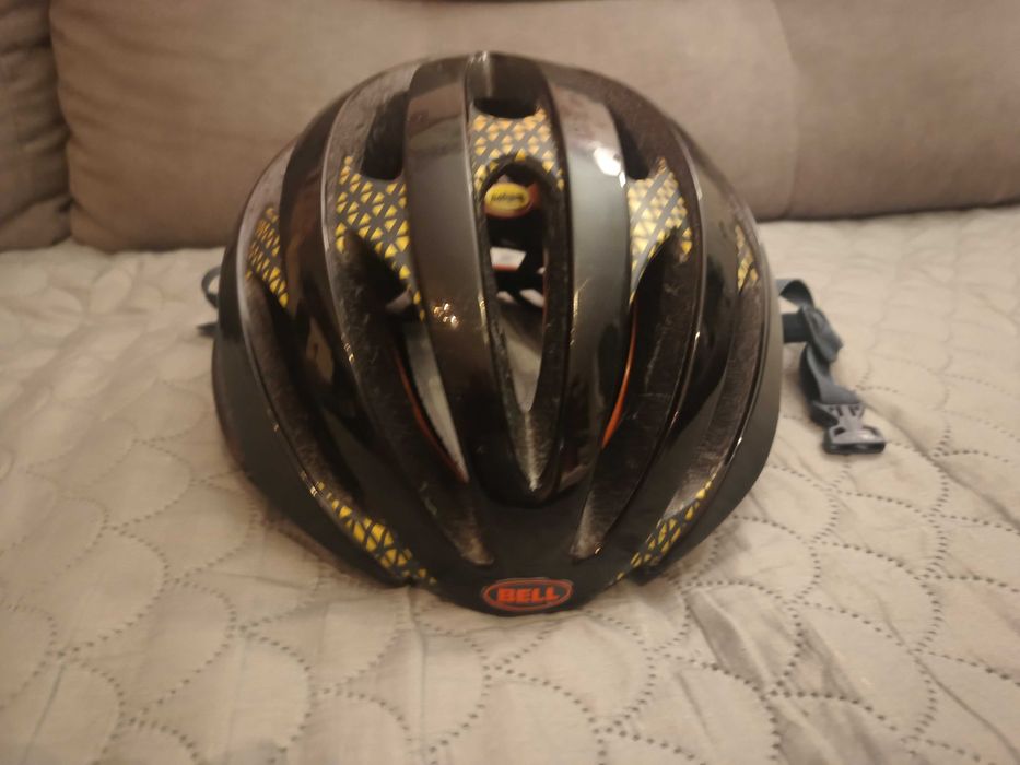 Kask szosowy czarny Bell Stratus rozmiar M