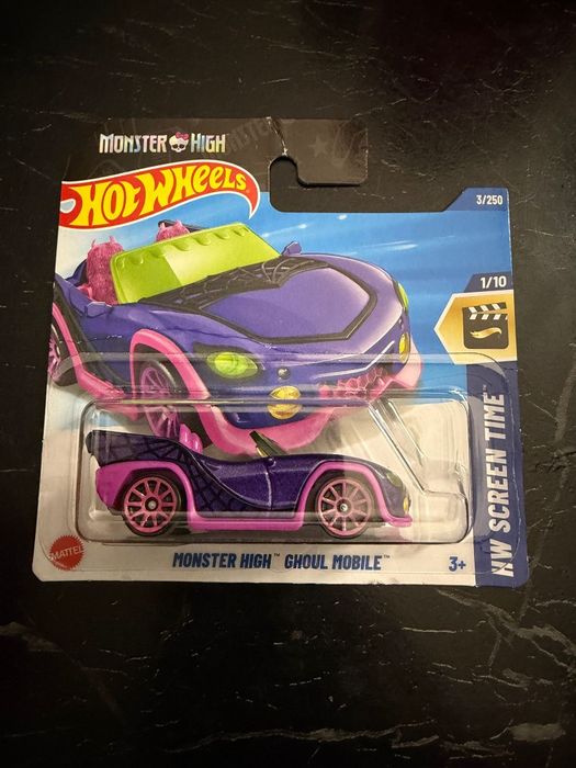 Hot Wheels monster high ghoul mobile