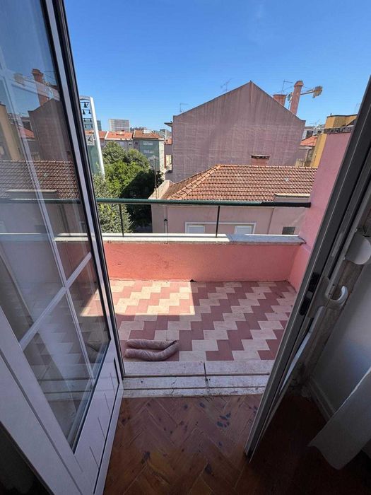 Quarto para alugar em Moscavide perto do Parque das Nações