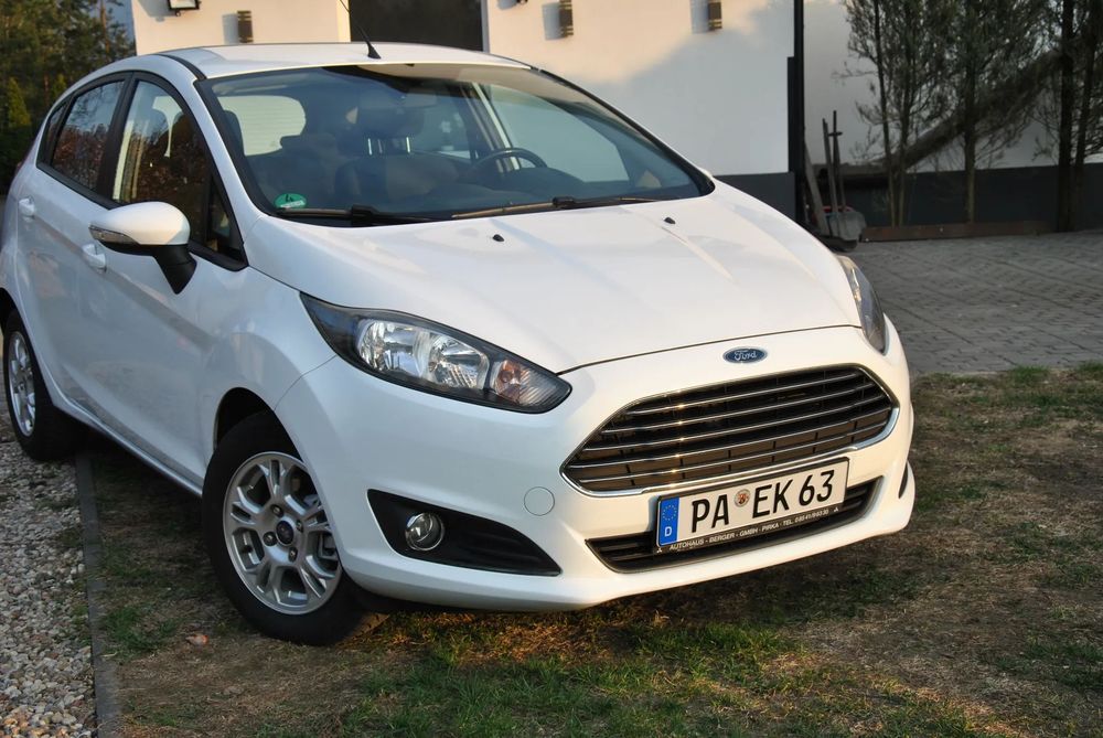 Ford Fiesta 82 KM SUPER STAN 117 km