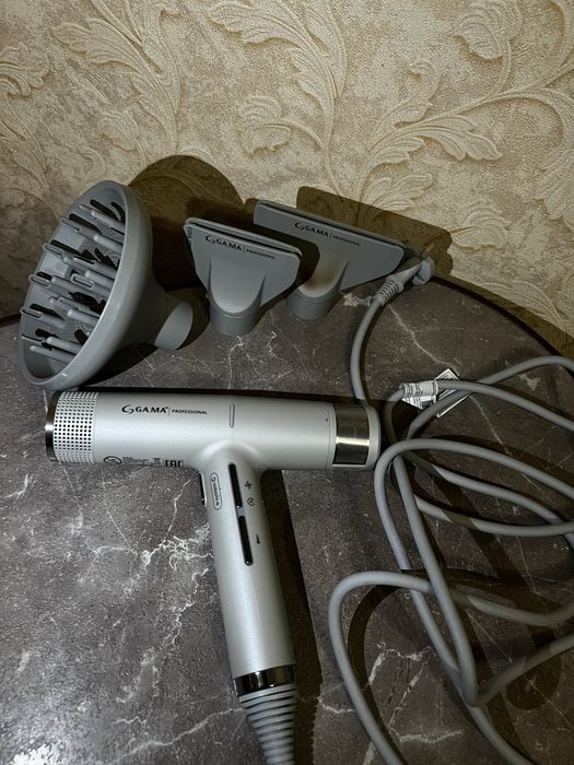Фен GAMA IQ Perfetto