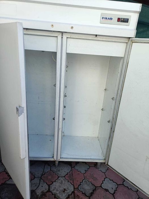 Холодильник промисловий ,б/у