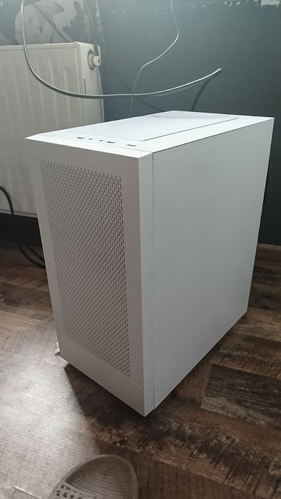 ZESTAW KOMPUTER (Monitor, Komputer, Adapter wifi)