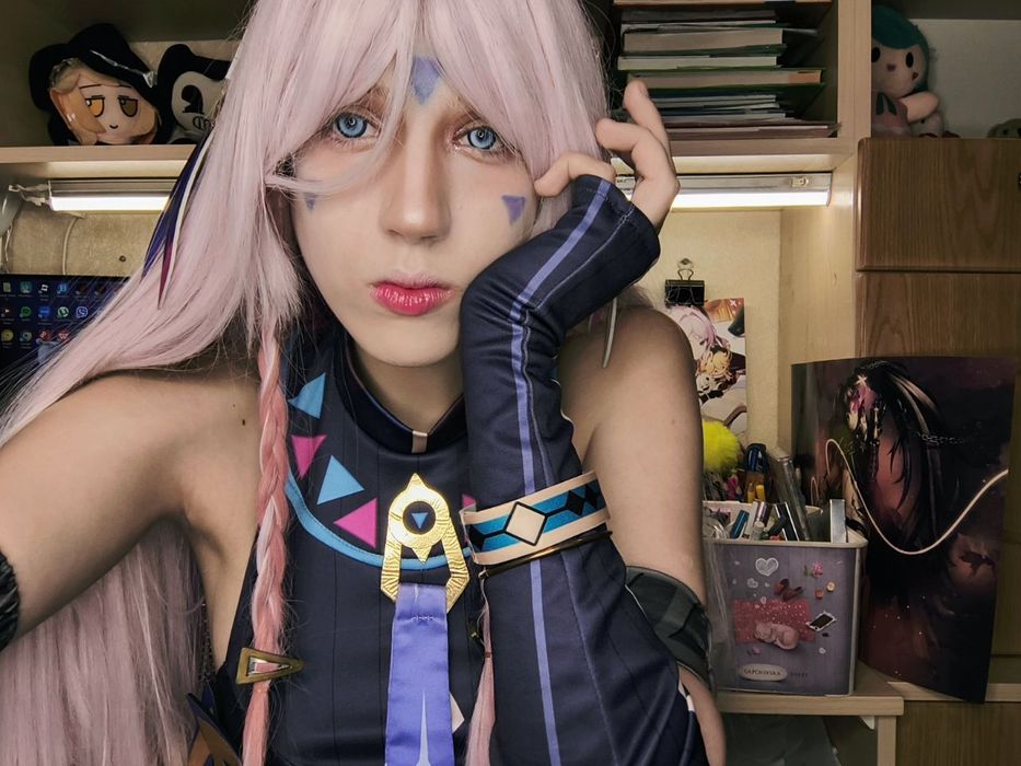 Фулл косплей сітлалі геншин імпакт