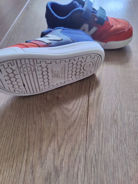 Buty chłopięce New Balance roz 25,5