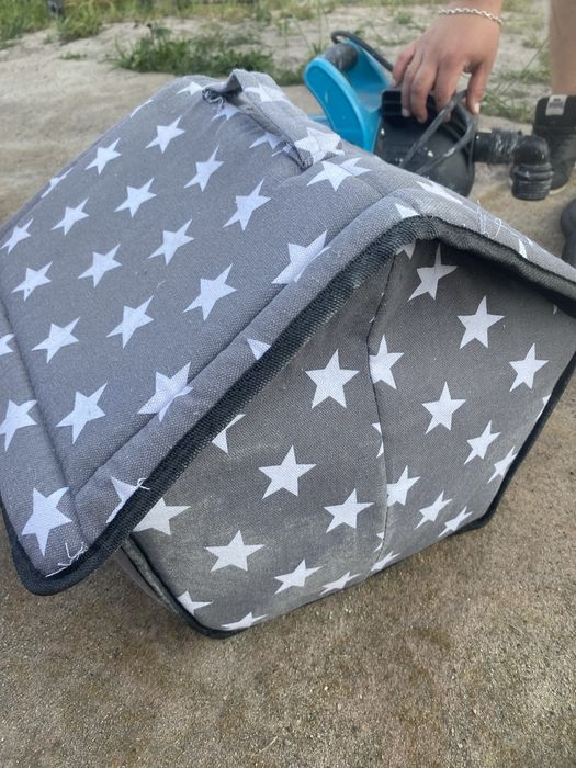 Budka dla psa z materialu