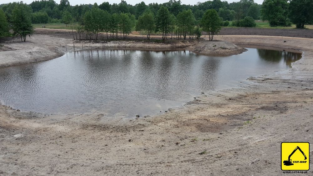 Kopanie i odmulanie stawów, wynajem koparki long reach MAZOWIECKIE