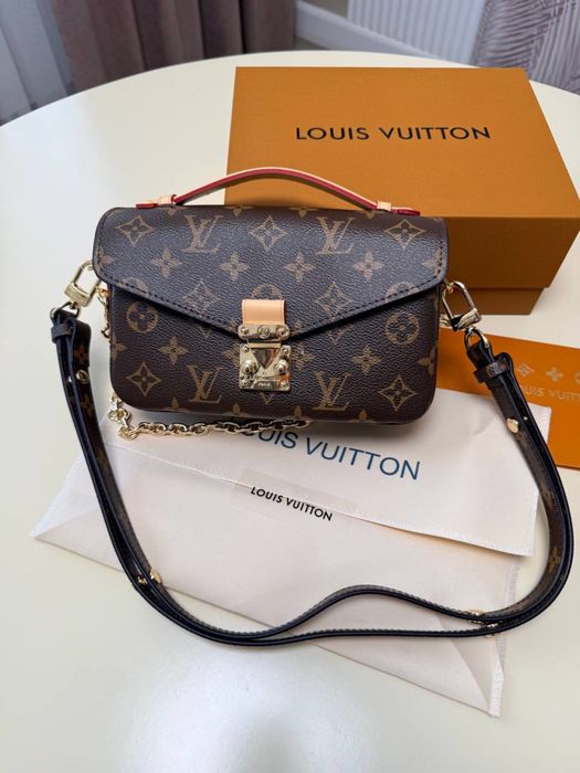 Torebka Louis Vuitton pochette metis east west
