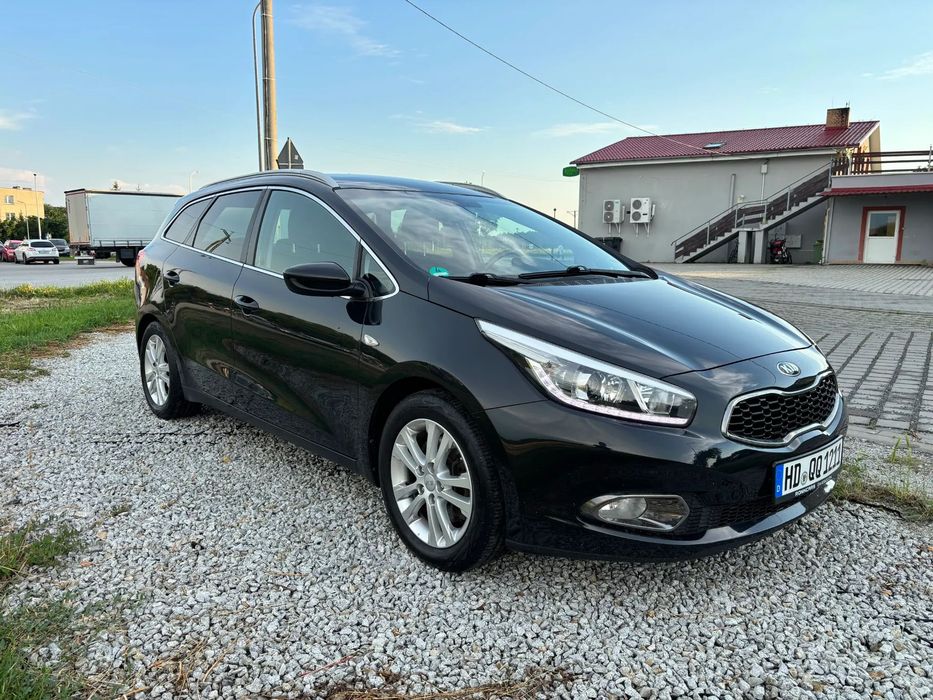 Kia Ceed / Pierwszy właściciel / Opłacona / Navi / Klimatronik / Półskóry