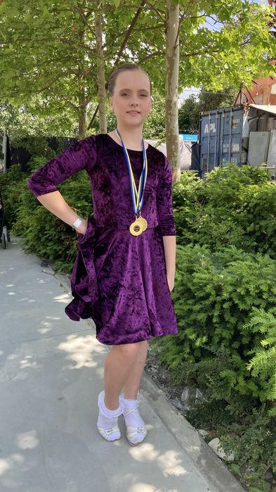 Плаття для бальний танців бейсик