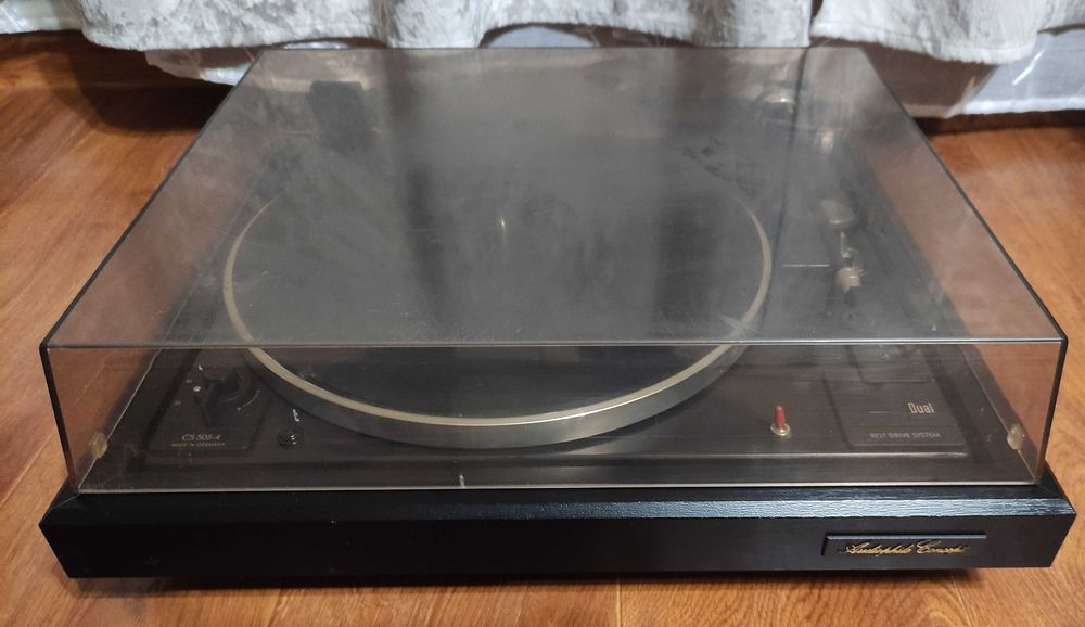 Акустика Виниловый Проигрыватель Dual CS 505-4 Belt drive system Audiophile Concept Made in GERMANY