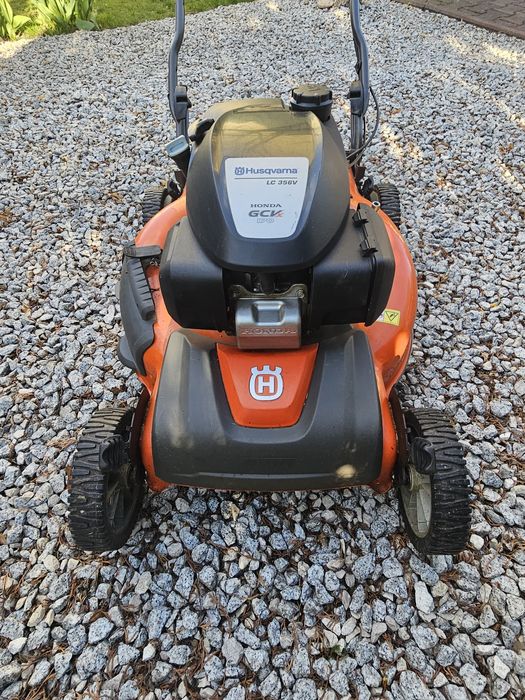 Husqvarna 356V 56 cm + akcesoria