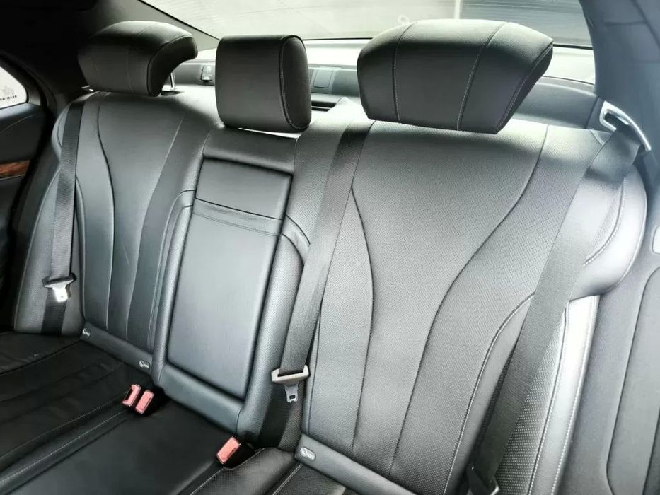 Mercedes-Benz S 300 BlueTEC Hybrid