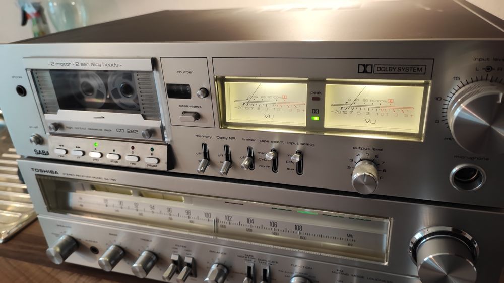 Amplituner Toshiba SA750 ,Saba Cd262