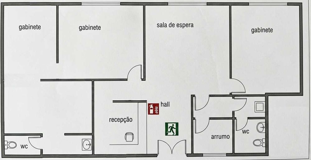 Espaço Versátil para Escritórios ou Clínica (95m²) – Recém-Renovado – Vila Nova de Famalicão