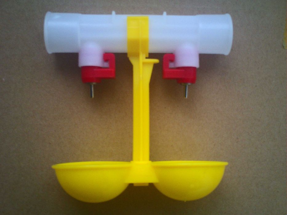 поїлка ніпельна модульна