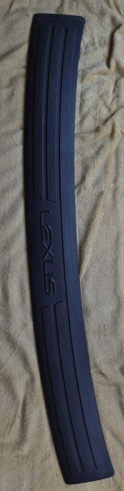 Listwa na tylny zderzak Lexus 400h 300 350