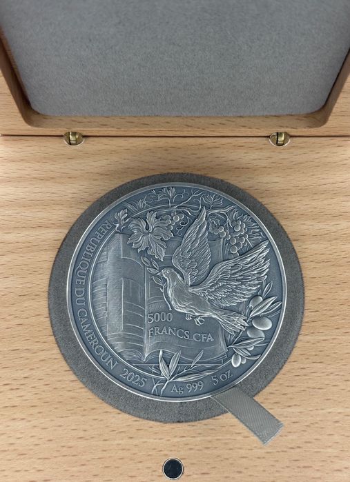 Монета срібна Таємна вечеря 5 унцій