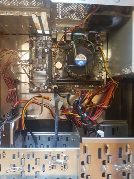 I 5 4570 DDR3 8 GB SSD + HDD 500