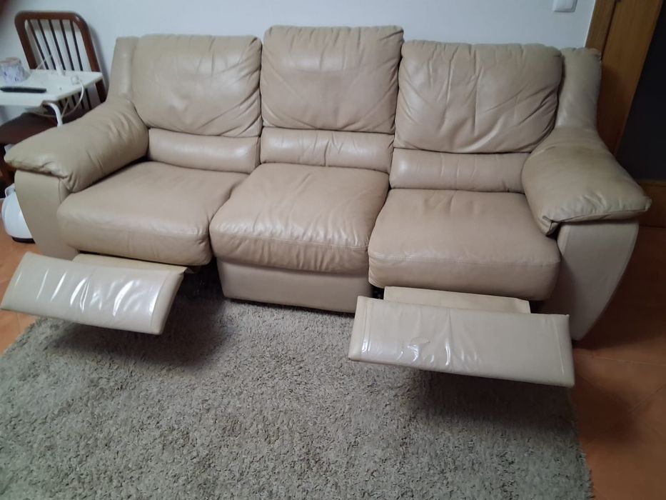 Conjunto sofás em pele da DIVANI & DIVANI Modelo 1218