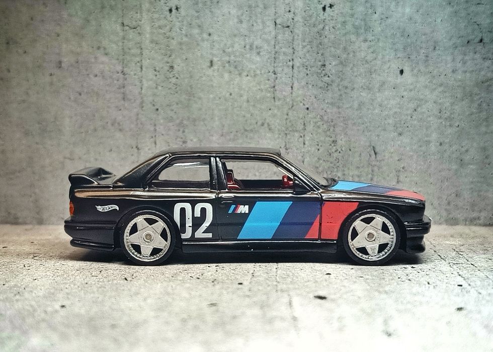 Model BMW M3 E30 Hot Wheels