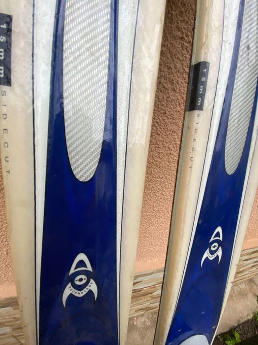 Лижі  В хорошому стані