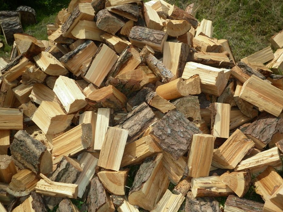 Drewno kominkowe i opałowe SOSNA