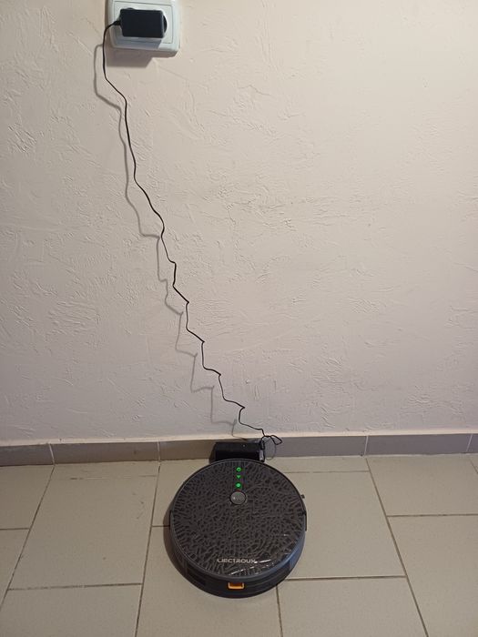 Робот пылесос Liektroux C30B