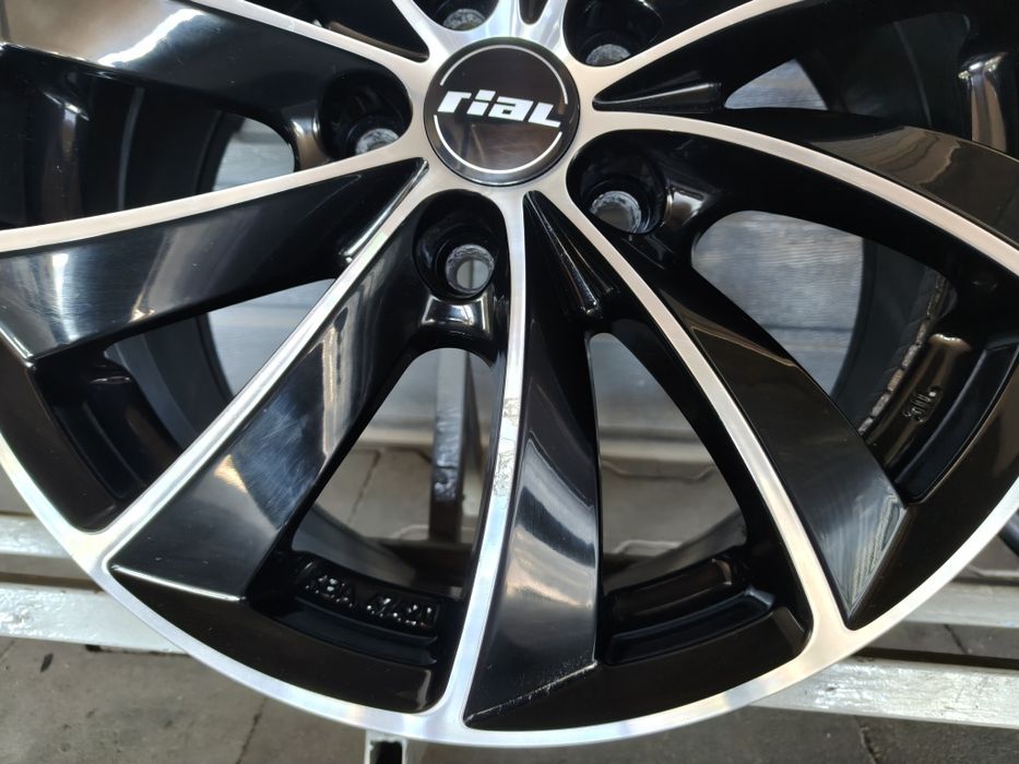 Felgi aluminiowe Rial Czarne VW Audi Skoda Seat 7,5x17'' 5x112 ET47 Komplet