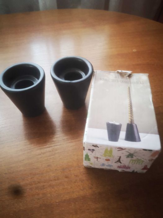 Підсвічники, декор.