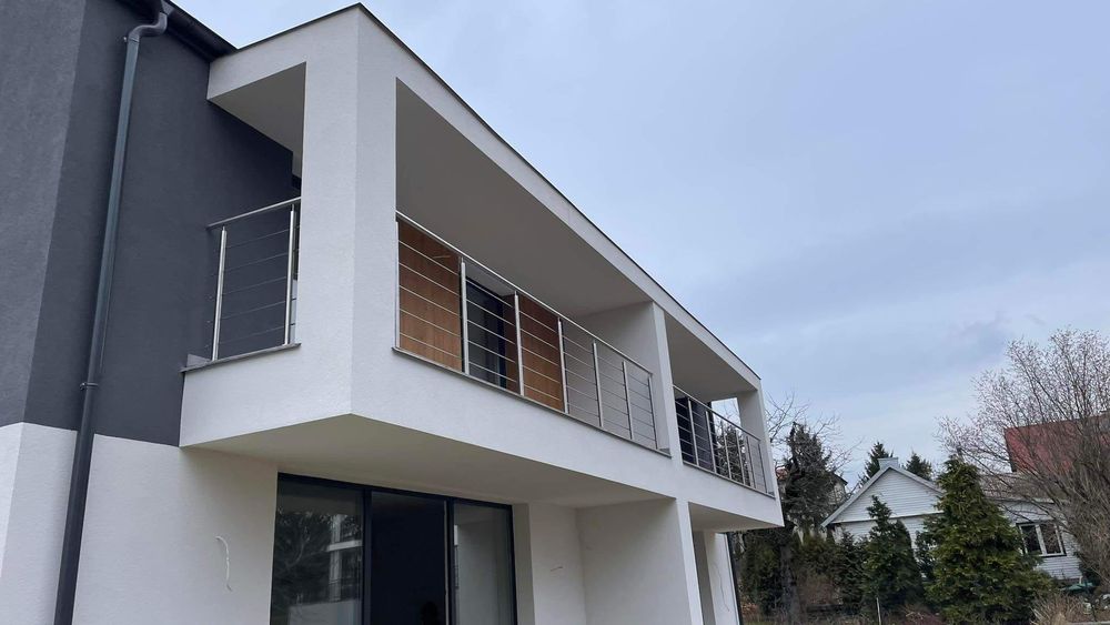 Balustrady nierdzewne zabezpieczenia okienne