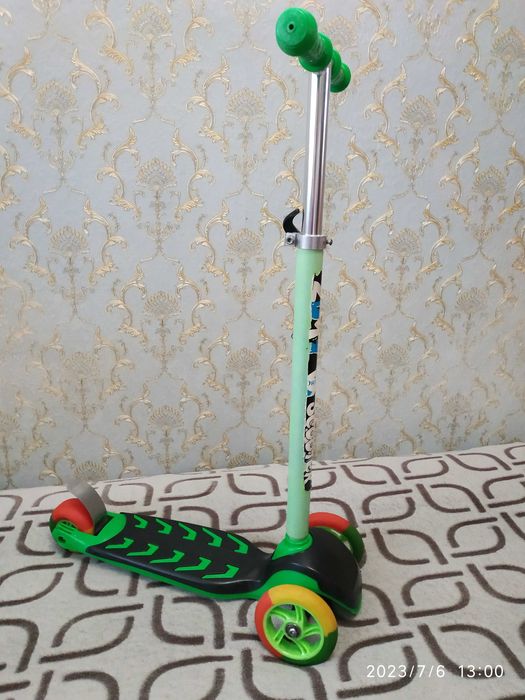 Самокат, толокар  от 1.5 года.