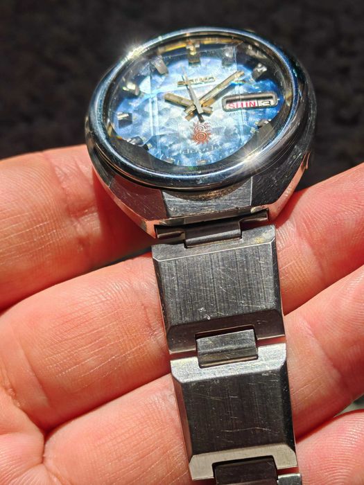 Seiko Advan 6106-7670 blue diamond dial JDM