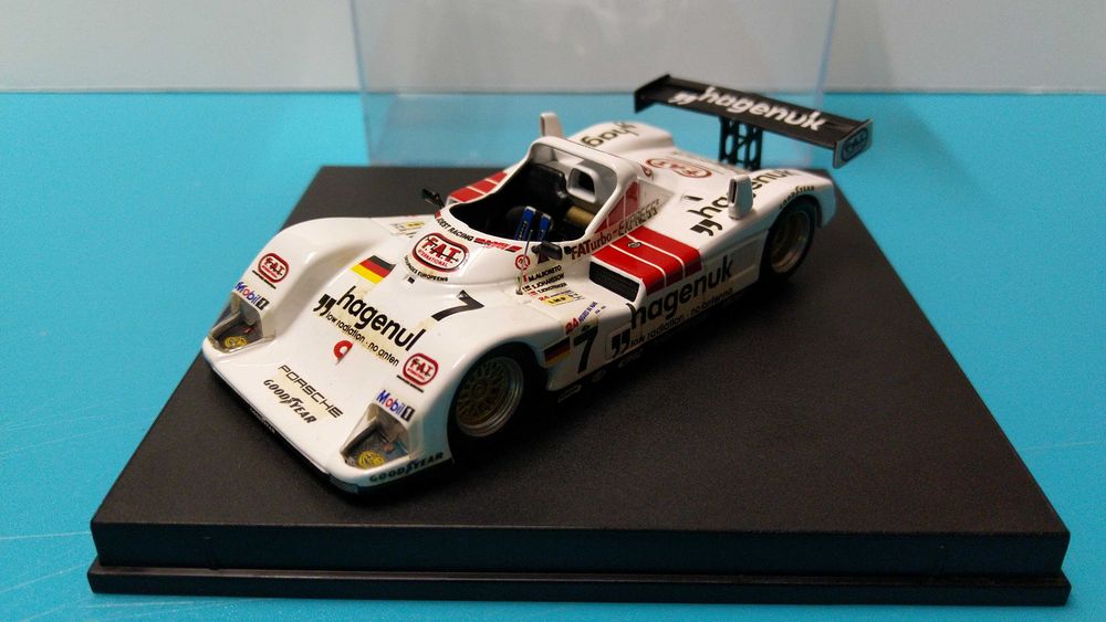 TWR-Joest Porsche WSC95 #7: Winner 24h Le Mans 1997 - Miniatura Troféu 1/43
