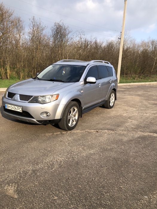 Mitsubishi  xl.