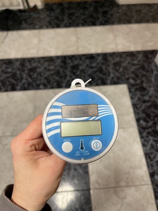 Термометр на басейн