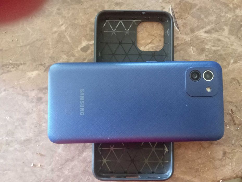 Телефон samsung a03