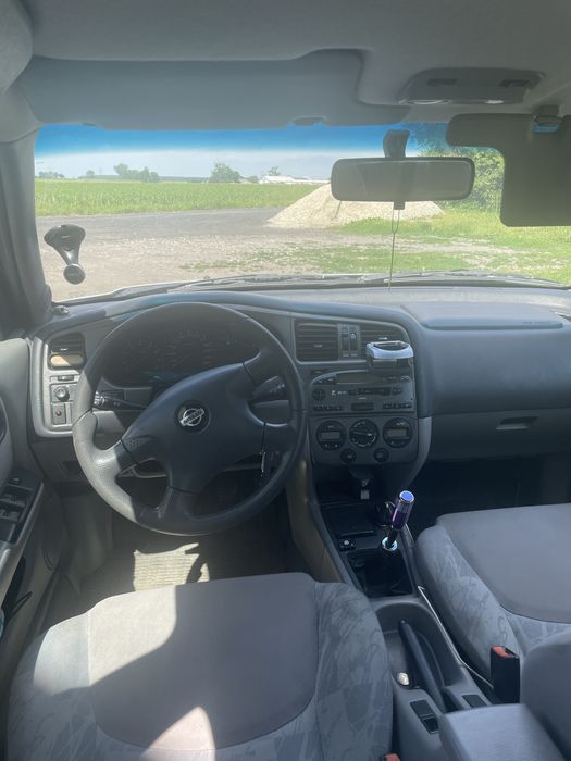 Nissan primera p11