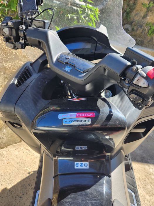 Honda integra 750 2016