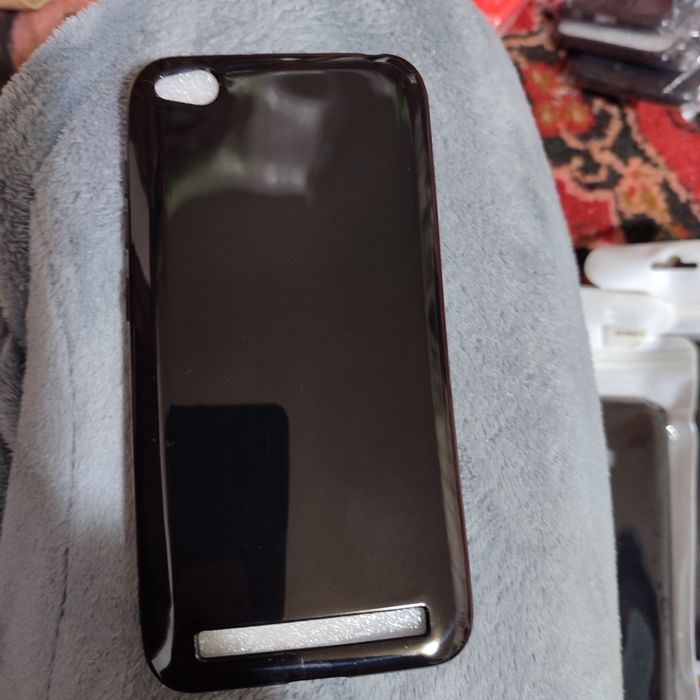 Чехлы /бамперы/  Redme 4a, Xiaomi 5X, 3S Redpoint/3Pr