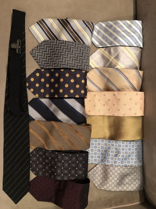 Фирменные галстуки Zegna, Armani и другие.